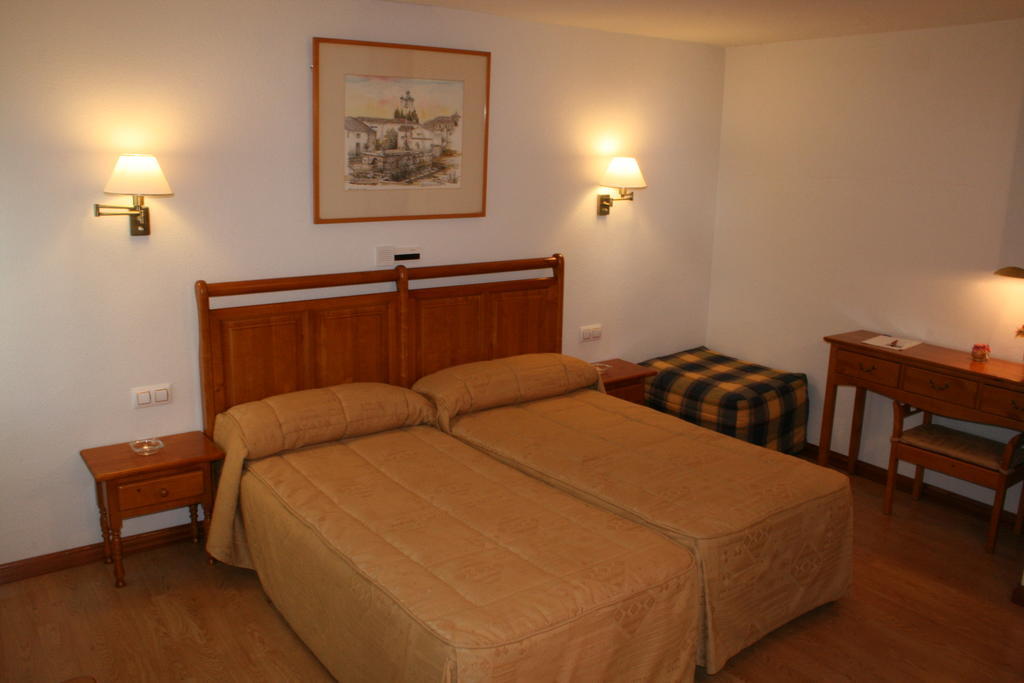 Hotel Rural Mariblanca Sacedon Phòng bức ảnh